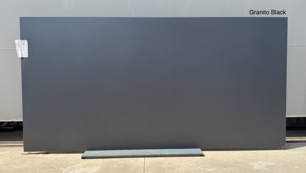 Granito Black Satin doğal taş plaka