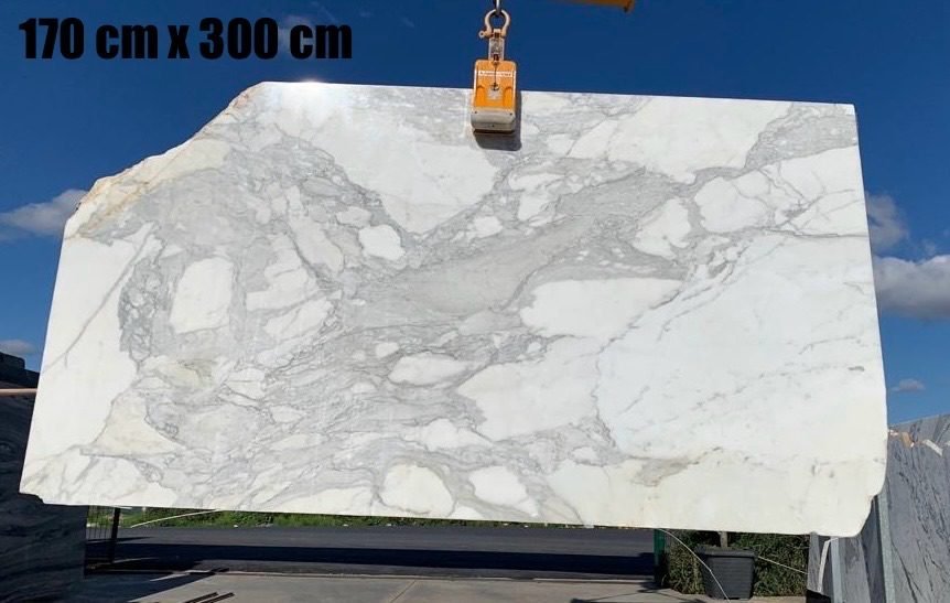 Calacatta Extra doğal taş plaka